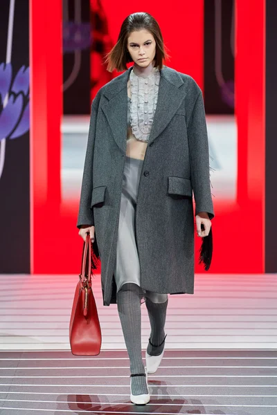 Look 20
